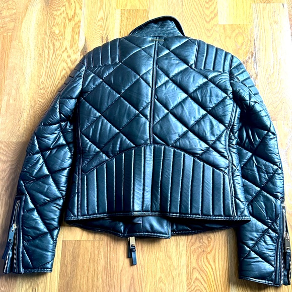 Burberry women designer jacket - Picture 9 of 10